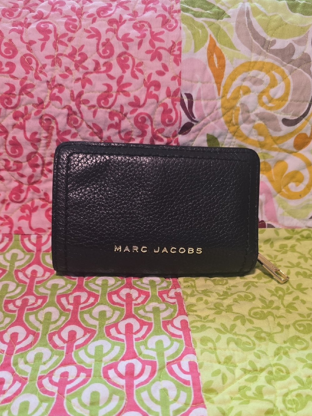 Marc Jacobs Black Leather Zip Card Wallet with Gold Logo